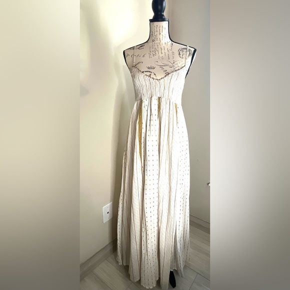 🍁AREA stars 🍁stars Ivory and Metallic Maxi Dress